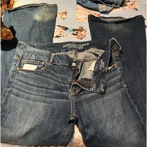 American Eagle Super Super Stretch Artist Jeans